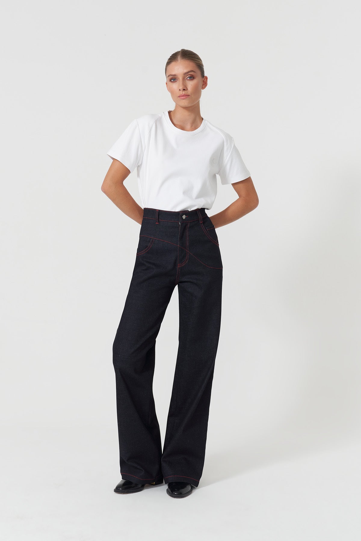 J Logo Oversize Basic T-Shirt